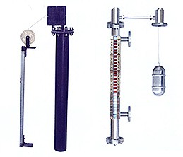 UFT型船用浮筒式液位计